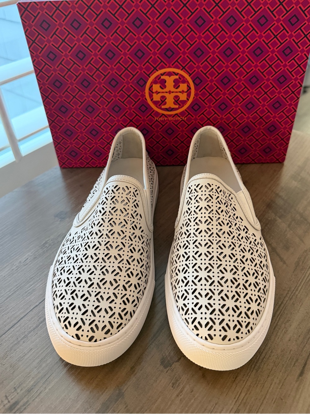 *NWT* Tory Burch White Lennon Perforated Leather Slip-On Sneakers